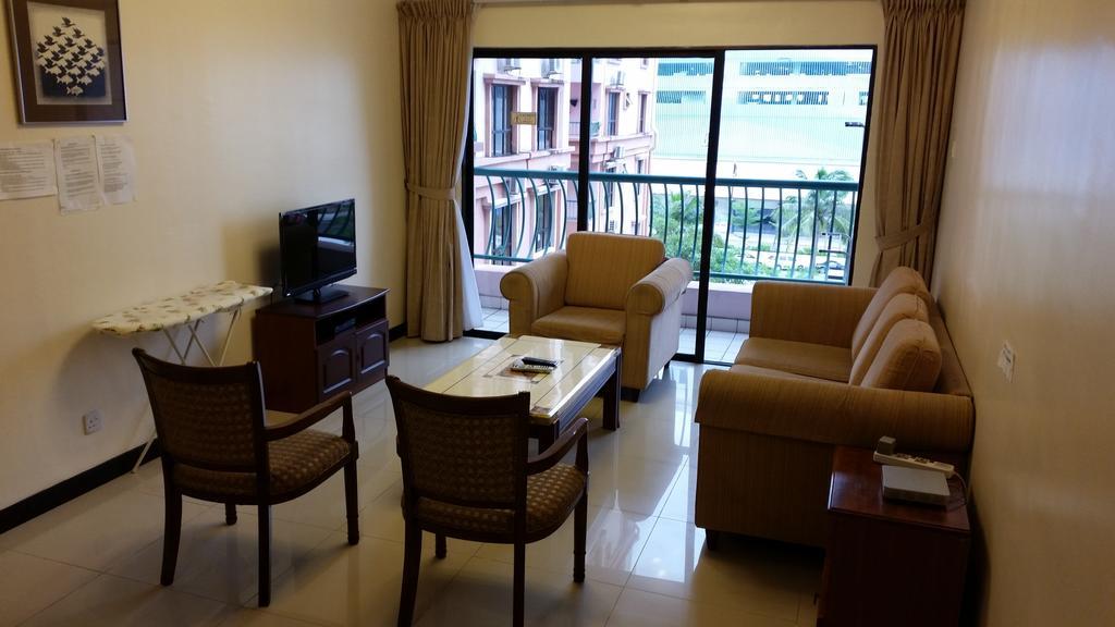 Marina Court Kota Kinabalu- Bigger Group Stay Together- 6 Bedroom Apartments ห้อง รูปภาพ