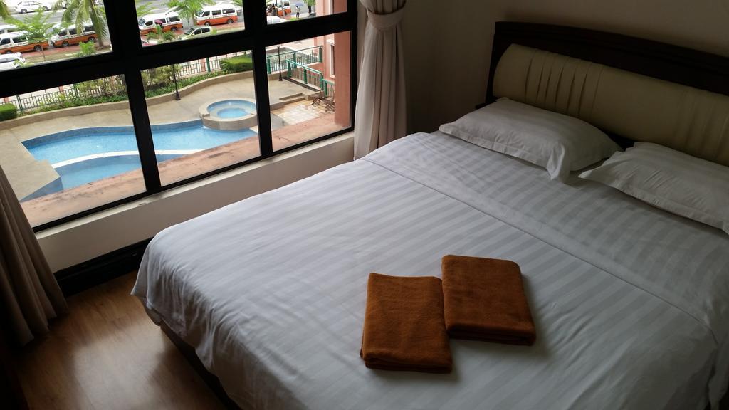 Marina Court Kota Kinabalu- Bigger Group Stay Together- 6 Bedroom Apartments ห้อง รูปภาพ