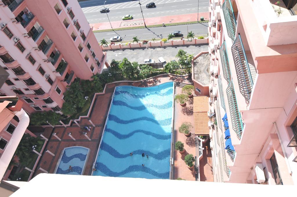 Marina Court Kota Kinabalu- Bigger Group Stay Together- 6 Bedroom Apartments ภายนอก รูปภาพ