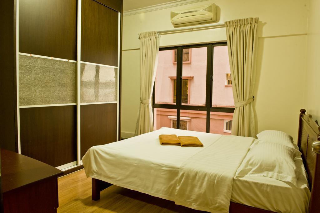 Marina Court Kota Kinabalu- Bigger Group Stay Together- 6 Bedroom Apartments ภายนอก รูปภาพ